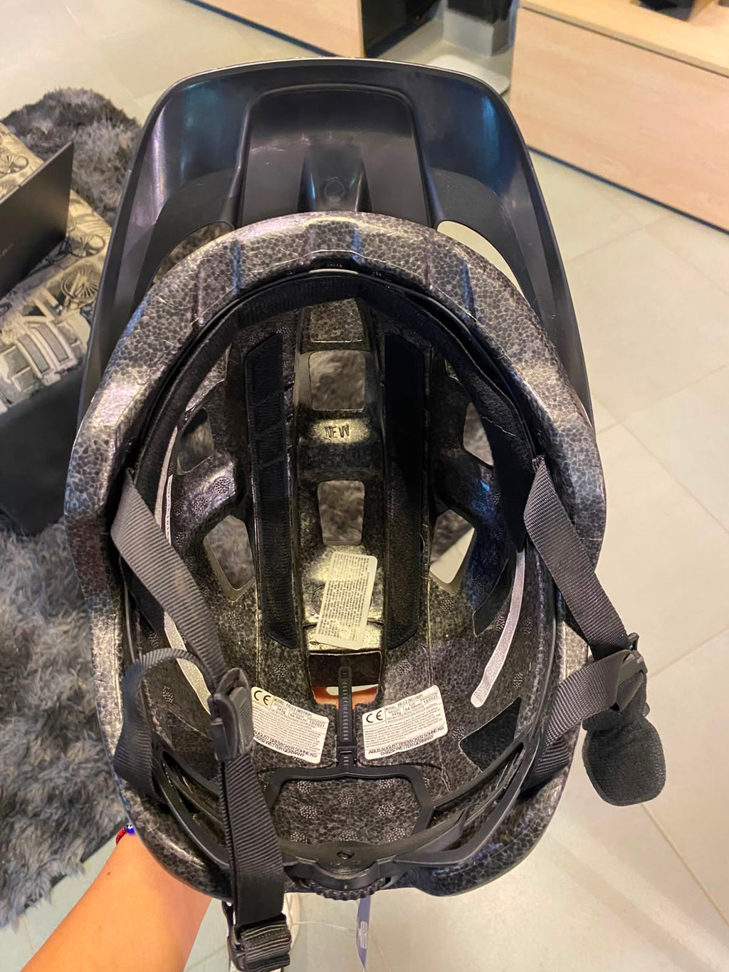 CASCO ABUS MOTRIP MTB