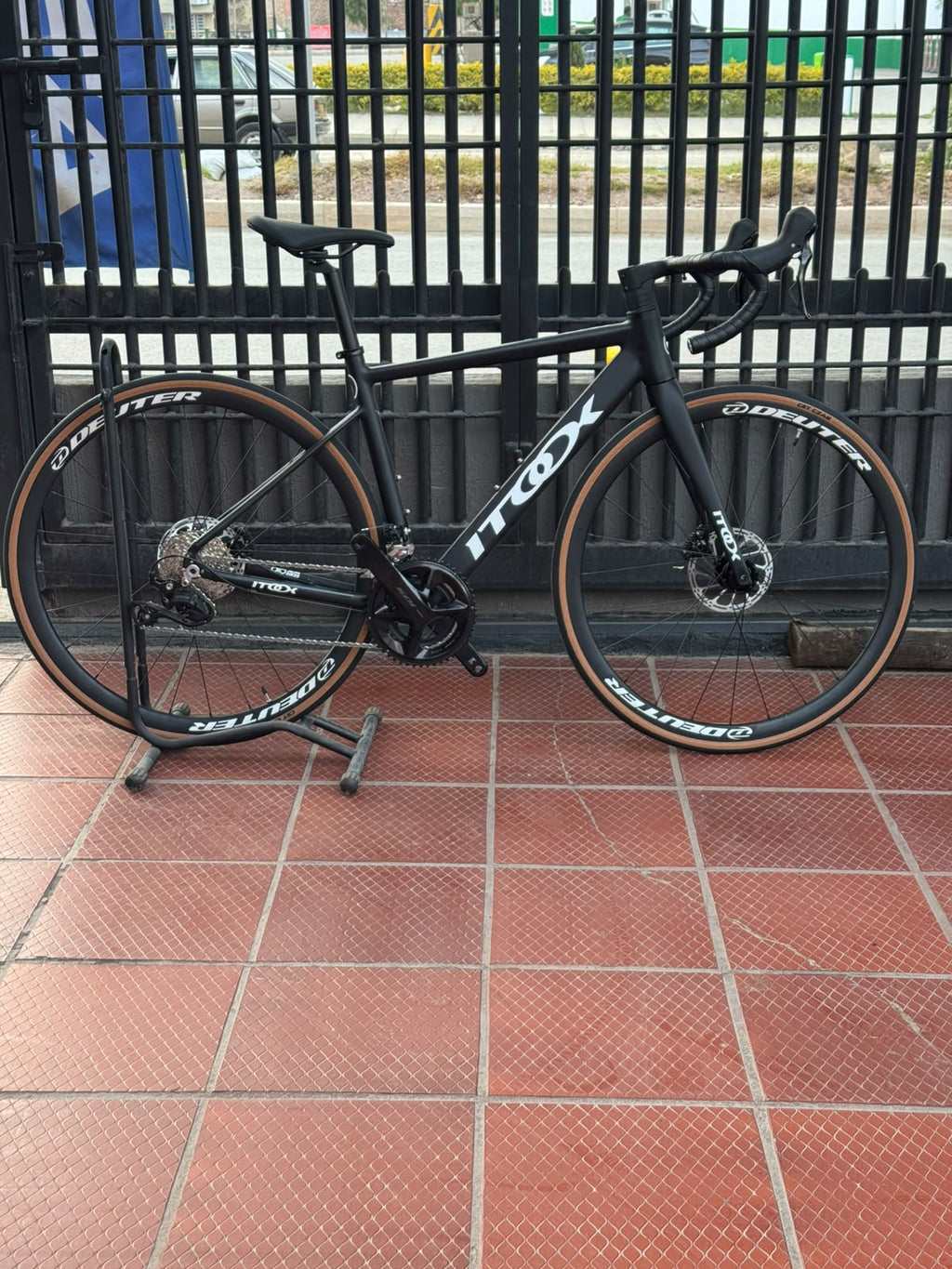 Bicicleta de Ruta Itook Quetzal Shimano 105
