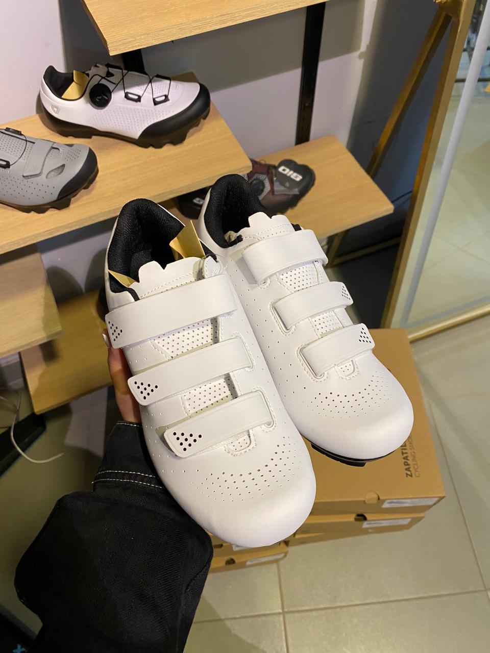 Zapatilla GW Ruta Kronex Blanco