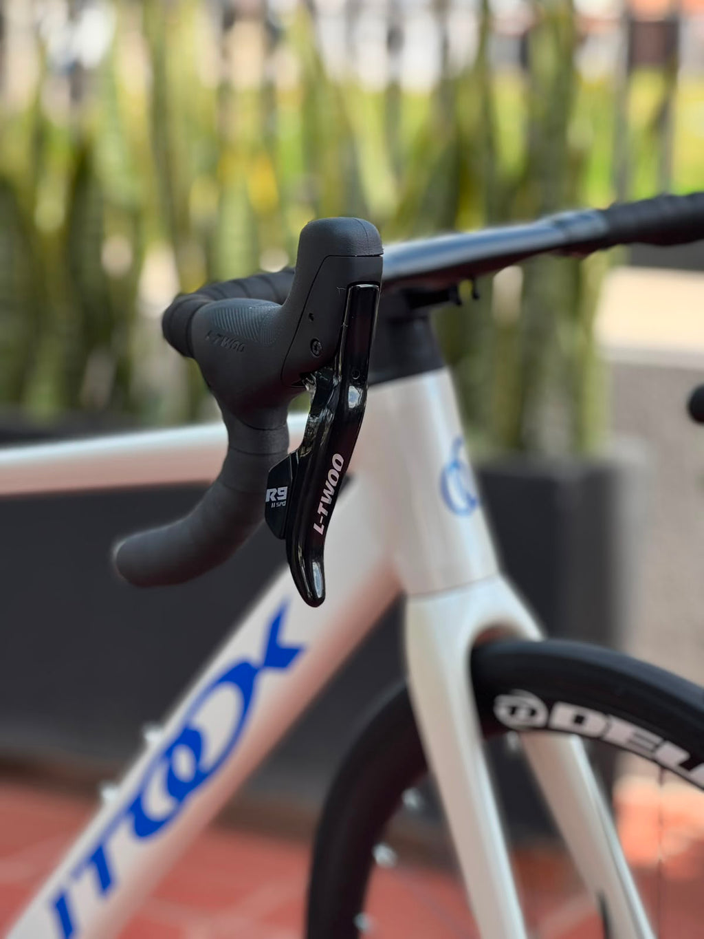 BICICLETA RUTA QUETZAL 2X11V