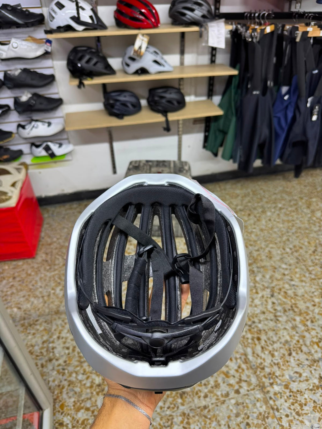 CASCO STL LUZ TRASERA RECARGABLE