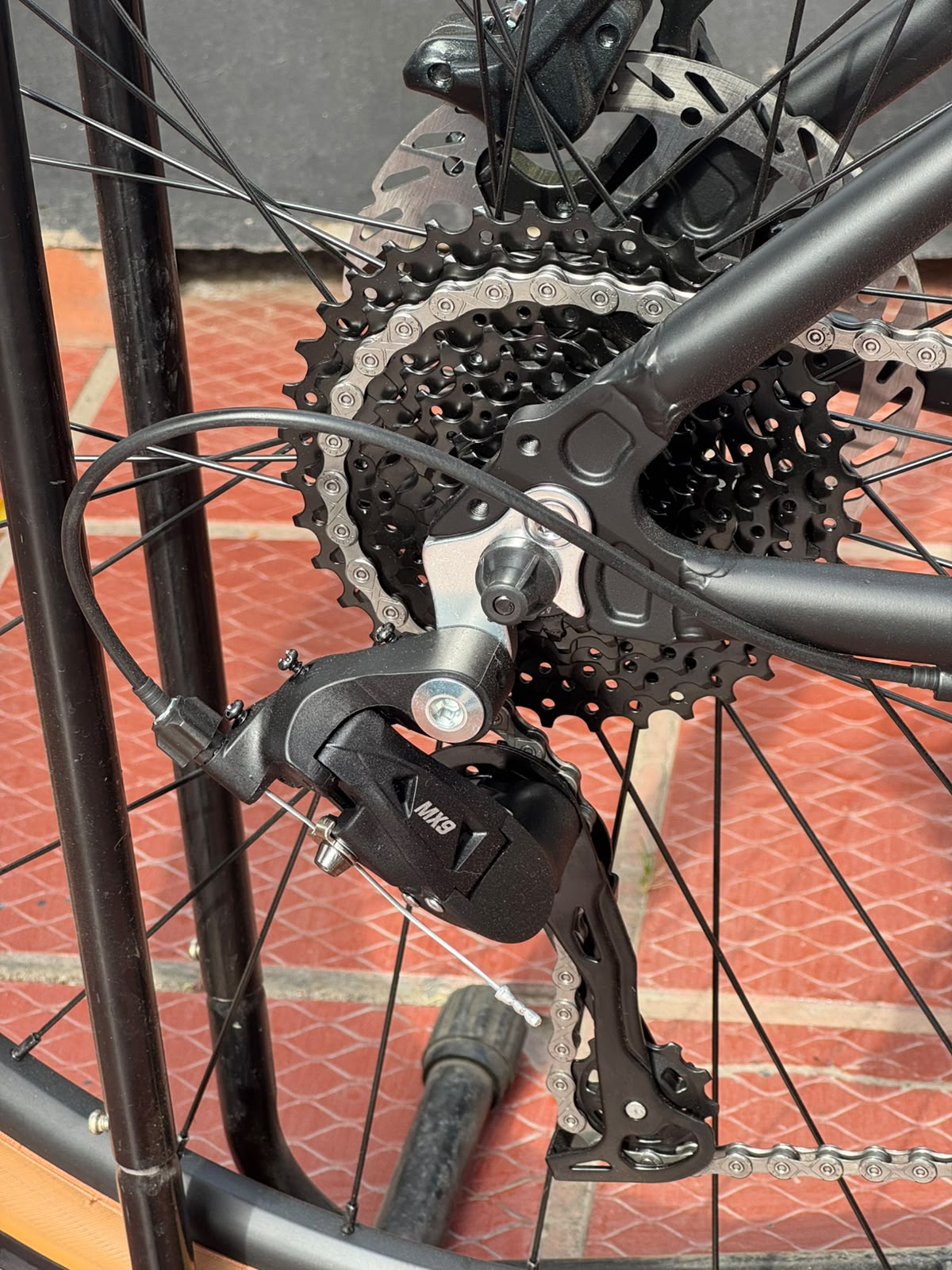 BICICLETA DE MONTAÑA ROVE 9.0