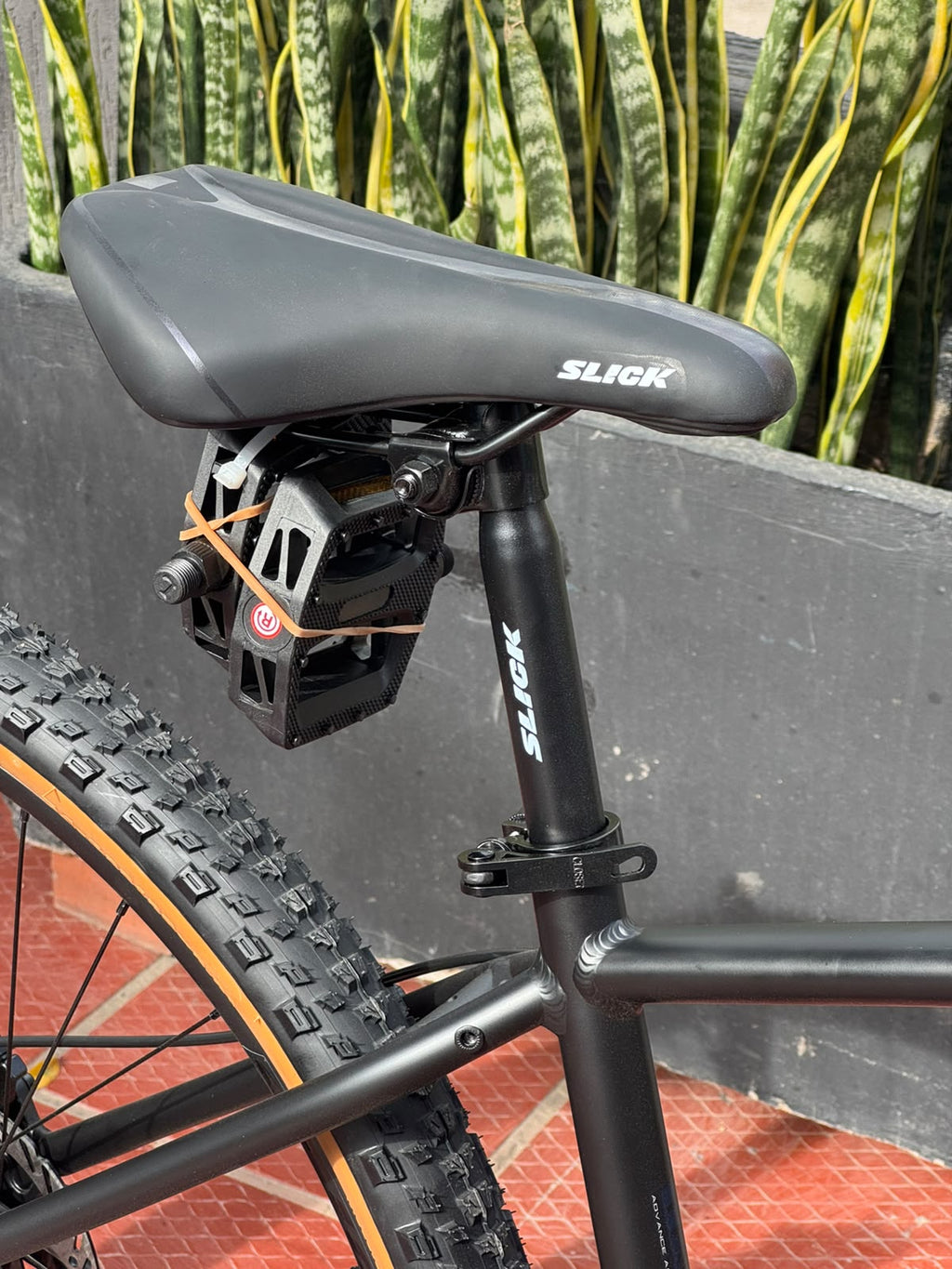BICICLETA DE MONTAÑA ROVE 9.0